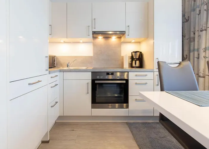 Bodo's Strandkorb * Lübeck